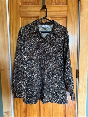 Leopard Print Button-Down Shirt - Brown & Black
